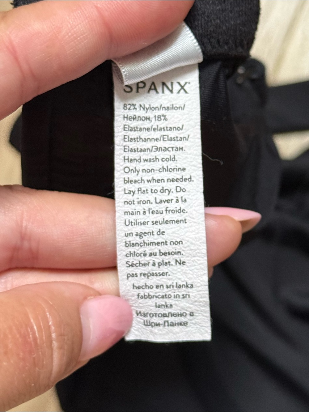 SPANX Low Profile Minimizer Bra - Picture 9 of 12